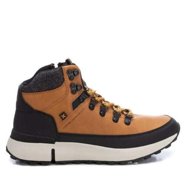 Botín de Hombre XTI 143169 – Estilo Montañero y Comodidad en Color Camel - Imagen 3