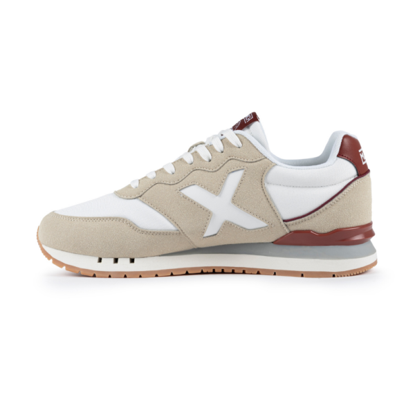Zapatillas Munich Dash 252 Beige Rojo - Estilo y Comodidad para tu Día a Día - Imagen 4