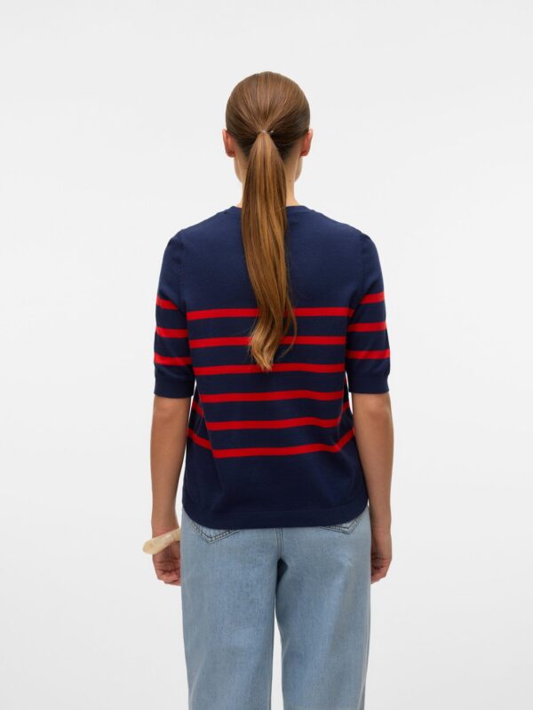🖤 Jersey Saba de Manga Corta Vero Moda – Estilo y Comodidad en un Solo Diseño - Imagen 3